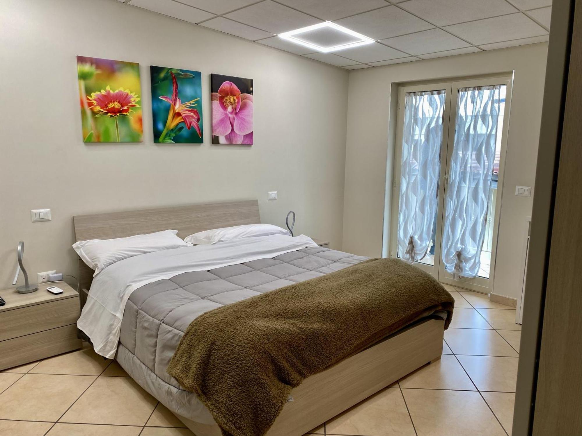 Appartamento Casa Crispino Mansarda N4 Per 3 Persone Frattaminore Exterior foto